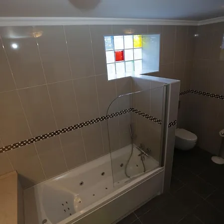 Exclusive New In * Tavira